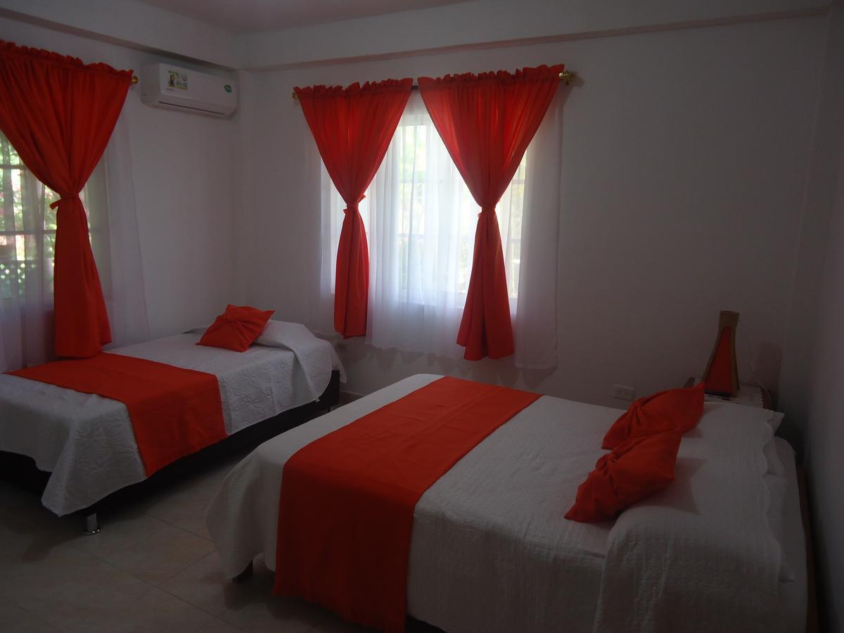 Posada Sunshine Paradise Providencia Island ภายนอก รูปภาพ